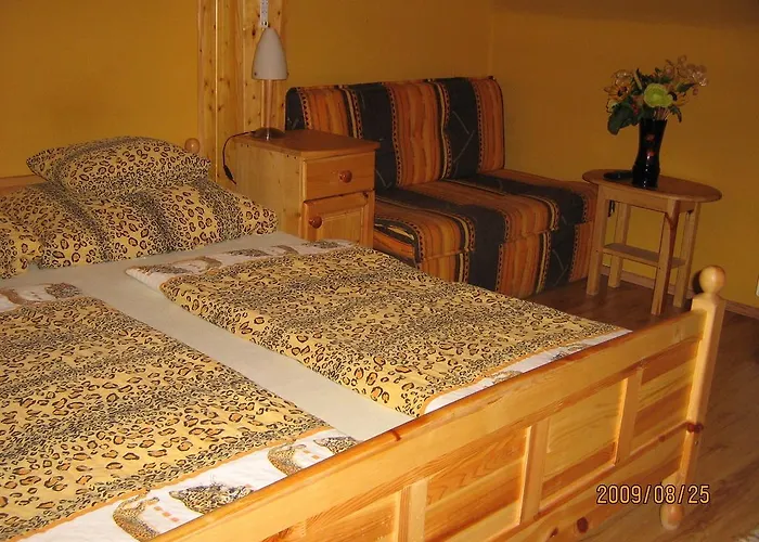 Tavi-feszek Fogado Guest house Bank (Nograd)